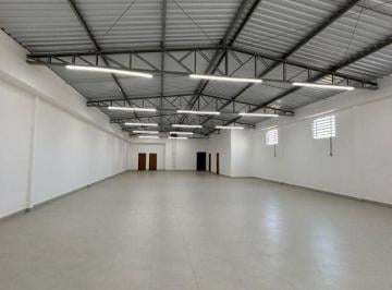 Comercial · 660m² · 5 Vagas · Galpão Em Jundiapeba, Mogi Das Cruzes/sp de 660 m² Para Locação R$26.000,00/mes