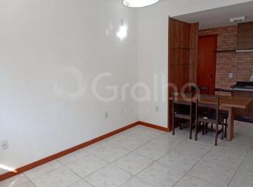 Sala de estar, jantar e cozinha conjugada · Apartamento Nova Palhoça, Térreo Com Área Privativa 59.00 m²