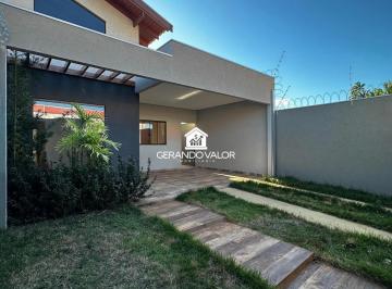 Casa · 107m² · 3 Quartos · 3 Vagas · Entrada Reduzida de R$54.000