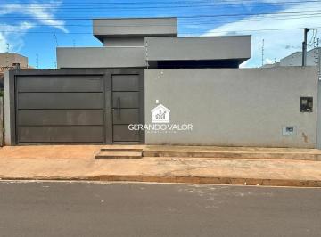 Casa · 125m² · 3 Quartos · 4 Vagas · Casa Alto Padrão - Terreno Único - 3 Suítes