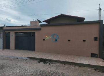 Casa · 260m² · 6 Quartos · 3 Vagas · Casa Padrão / Casa Em Parnamirim/ Casa Padrão No Bairro Emaús - Parnamirim/ Casa Padrão Em Rua Públi