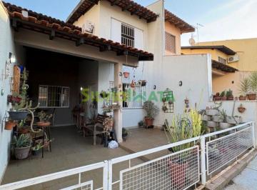 Casa · 104m² · 3 Quartos · 3 Vagas · Venda | Casa, Com 3 Dormitórios Em Vila Marumby, Maringá