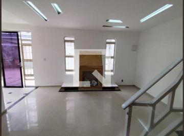 Casa · 180m² · 3 Quartos · 3 Vagas · Imoveis - Em Vila Ré