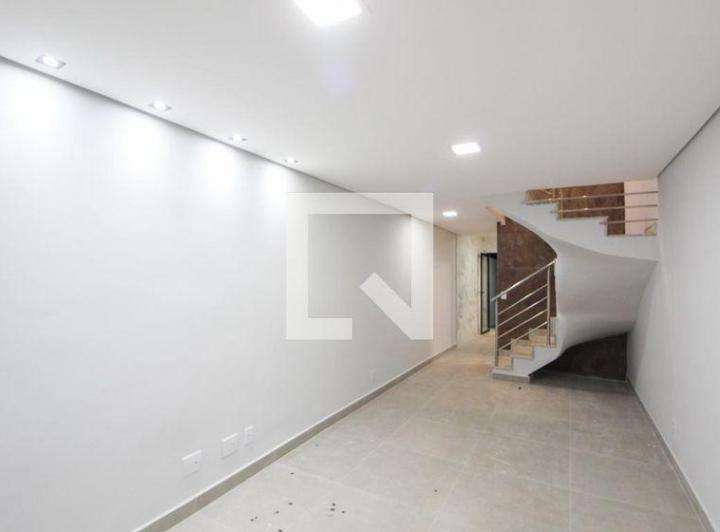 Casa À Venda - Copacabana, 2 Quartos, 132 m² - Belo Horizonte