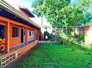 Casa · 325m² · 9 Quartos · Imoveis - No Pontal Do Sul