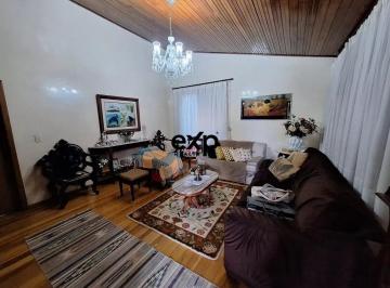 Casa · 200m² · 4 Quartos · 3 Vagas · Imóvel Para Venda Tem 200 m Quadrados Com 4 Quartos Em Mata Da Praia - Vitória - Es