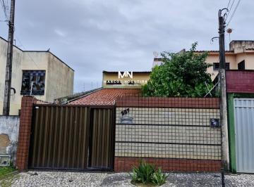 Casa de 5 quartos, Fortaleza · Casa Duplex, 5 Quartos, 1 Suíte, 2 Vagas, 200 m², Próximo, Bairro Cambeba.