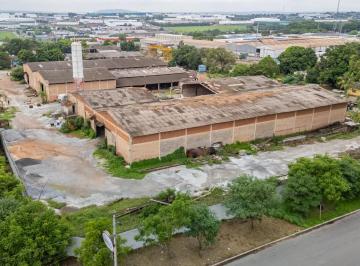 Comercial · 3400m² · 8 Quartos · 10 Vagas · Seu Negócio No Distrito Agroindustrial de Aparecida de Goiânia