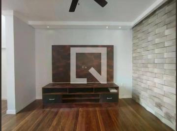 Casa · 240m² · 3 Quartos · 4 Vagas · Imoveis - Em Swiss Park