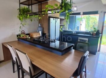 Casa · 161m² · 3 Quartos · 1 Vaga · Casa Com 3 Quartos, Sendo 1 Suíte E 161 m² Privativos No Bairro São João Do Rio Vermelho
