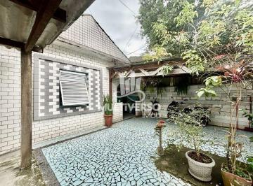 Casa · 156m² · 3 Quartos · 2 Vagas · Casa Isolada Com 3 Quartos - 155 m²