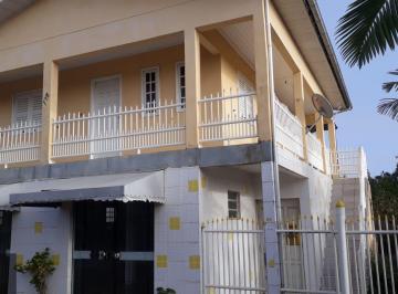 Casa · 2 Quartos · 1 Vaga · Casa À Venda No Bairro Pedreira – Balneário Rincão/sc