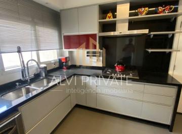 Apartamento · 206m² · 3 Quartos · 3 Vagas · Apartamento À Venda Na Vila Romana | 206 m² | 3 Dormitórios | 3 Vagas de Garagem