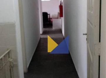 Comercial · 500m² · 2 Vagas · Prédio Comercial Para Alugar Em Centro de 500.00 m² Com 2 Garagens