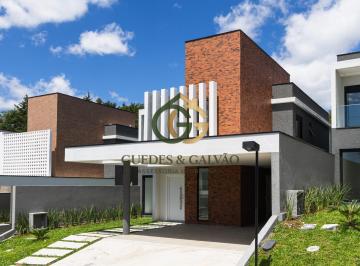 Casa · 256m² · 3 Quartos · Casa Em Condomínio Fechado Com 3 Suí