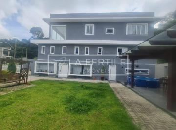 Casa · 300m² · 3 Quartos · 4 Vagas · Casa Com 3 Quartos, 2 Suítes, 300 m², Aluguel de R$17.900 + Taxas - Cascatinha, Curitiba (Pr)