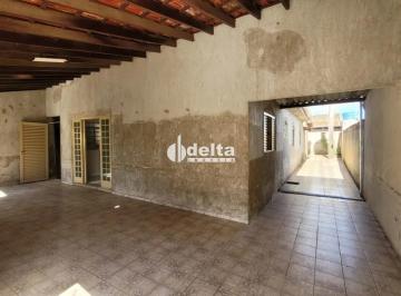 Casa · 270m² · 3 Quartos · 2 Vagas · Casa Com 3 Quartos Disponível Para Venda No Bairro Daniel Fonseca Em Uberlândia - Mg
