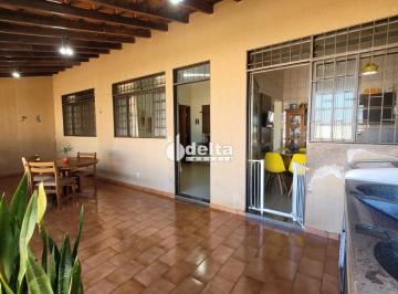 Casa · 251m² · 1 Quarto · 6 Vagas · Casa Com 1 Quarto Disponível Para Venda No Bairro Santa Luzia Em Uberlândia - Mg