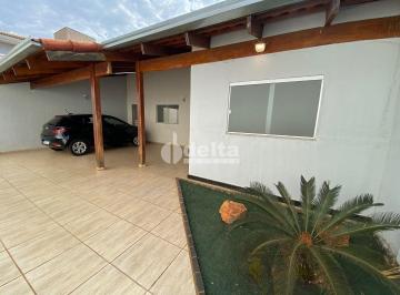 Casa · 180m² · 3 Quartos · 2 Vagas · Casa Com 3 Quarto Sendo 1 Suíte Disponível Para Venda No Bairro Santa Rosa Em Uberlândia - Mg