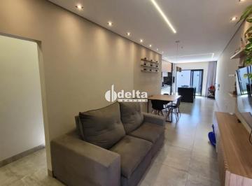 Casa · 150m² · 3 Quartos · 2 Vagas · Casa Com 3 Quarto Sendo 1 Suíte Disponível Para Venda No Bairro Novo Mundo Em Uberlândia Mg