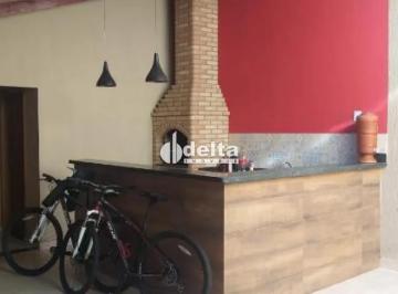 Casa · 150m² · 3 Quartos · 3 Vagas · Casa Residencial Com 3 Quartos Sendo 1 Suíte Disponível Para Locação E Venda No Bairro Santa Rosa Em