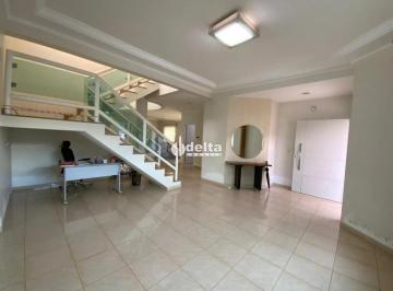 Casa · 333m² · 4 Quartos · 6 Vagas · Casa Com 4 Quarto Sendo 2 Suítes, Disponível Para Venda E Locação No Bairro Jardim Karaíba Em Uberlâ
