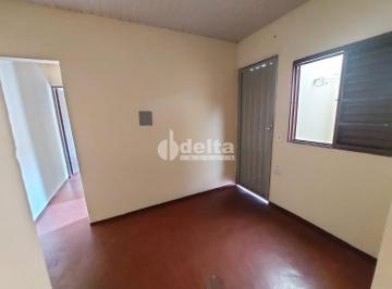 NULL · Casa Residencial Disponível Para Venda No Bairro Planalto Em Uberlândia Mg