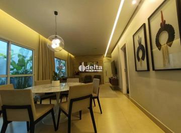 Casa · 560m² · 3 Quartos · 4 Vagas · Casa Residencial Com 3 Quartos Sendo 1 Suíte Disponível Para Venda No Bairro Jardim Karaíba Em Uberl