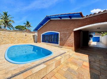 Casa · 201m² · 3 Quartos · 4 Vagas · Casa Próximo Da Praia À Venda No Guaiúba No Guarujá, Sp | Qvista Inteligência.