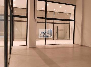 Comercial · 55m² · Loja Para Alugar No Bairro Centro - Balneário Piçarras/sc