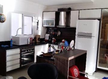Casa · 97m² · 3 Quartos · 2 Vagas · Casa À Venda - Em Hípica