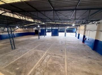 Comercial · 5000m² · Galpão / Depósito / Armazém Para Alugar Em Rio Abaixo de 5000.00 m²