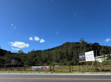 Terreno · 1368m² · No Centro de Mury Áreas Totalmente Planas de Frente Para Rj 116.