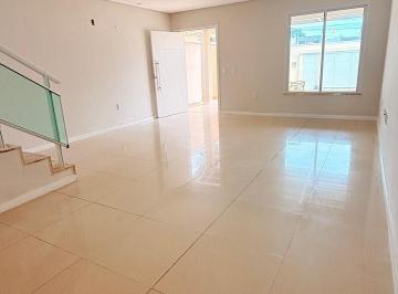 Casa · 105m² · 4 Quartos · 3 Vagas · Casa Em Sapiranga - Coité - Fortaleza