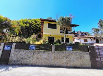 Casa · 326m² · 3 Quartos · 5 Vagas · Casa Em Centro - Nova Friburgo