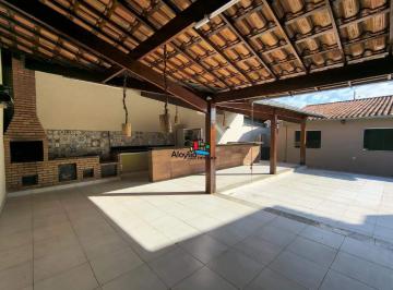 Casa · 180m² · 2 Quartos · 3 Vagas · Casa Para Aluguel Em Sete Lagoas Com 2 Quartos (1 Suíte), Varanda Gourmet E Churrasqueira