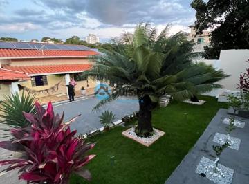 Casa · 380m² · 3 Quartos · 2 Vagas · Casa 3 Quartos Sendo Um Suíte