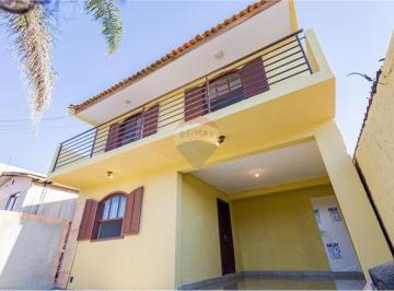 Casa · 95m² · 3 Quartos · 2 Vagas · Sobrado Para Alugar Em Águas Belas de 95.00 m² Com 3 Quartos E 2 Garagens