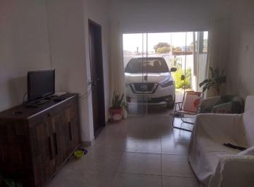 Casa · 90m² · 2 Quartos · 3 Vagas · Casa Em São João Do Rio Vermelho, Florianópolis/sc de 90 m² 2 Quartos À Venda por R$420.000