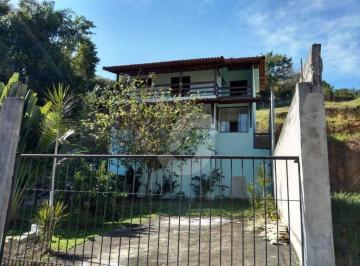 Casa · 160m² · 2 Quartos · 3 Vagas · Casa Em Flamengo, Maricá/rj de 160 m² 2 Quartos À Venda por R$520.000