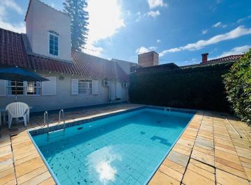 Casa · 240m² · 3 Quartos · 2 Vagas · Casa Em Santa Mônica, Florianópolis/sc de 240 m² 3 Quartos À Venda por R$1.950.000