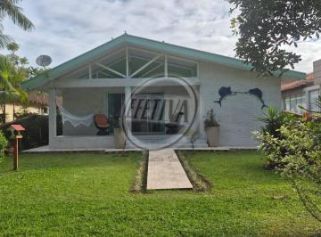 Casa · 199m² · 4 Quartos · 5 Vagas · Casa Em Balneário Brejatuba, Guaratuba/pr de 199 m² 4 Quartos À Venda por R$2.000.000