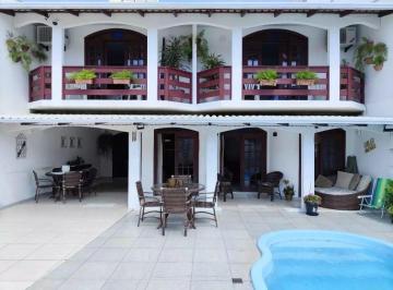 Casa · 166m² · 5 Quartos · 2 Vagas · Casa Em Fazenda, Itajaí/sc de 166 m² 5 Quartos À Venda por R$2.200.000