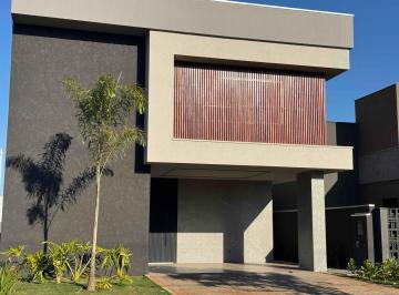Casa · 226m² · 4 Quartos · 4 Vagas · Casa Em Centro, Londrina/pr de 226 m² 4 Quartos À Venda por R$1.938.000