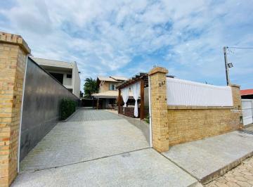 Casa · 256m² · 4 Quartos · 8 Vagas · Casa Em Centro, Penha/sc de 256 m² 4 Quartos À Venda por R$2.200.000