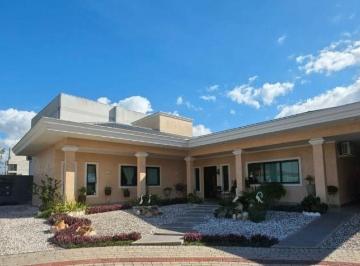 Casa · 220m² · 3 Quartos · 4 Vagas · Casa Em Nossa Senhora Da Conceição, Balneário Piçarras/sc de 220 m² 3 Quartos À Venda por R$1.970