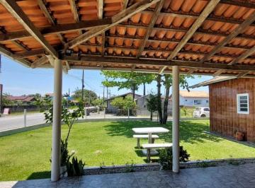 Casa · 150m² · 3 Quartos · 6 Vagas · Casa Em, Araquari/sc de 150 m² 3 Quartos À Venda por R$730.000