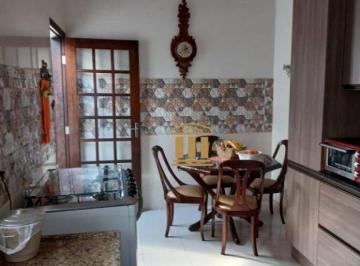 Casa · 199m² · 3 Quartos · 3 Vagas · Casa Em Bosque Dos Eucaliptos, São José Dos Campos/sp de 199 m² 3 Quartos À Venda por R$740.000
