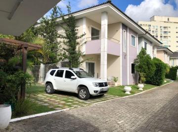 Apartamento · 280m² · 4 Quartos · 1 Vaga · Casa Em Buraquinho 4/4