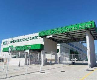 aa8561f5b650af0c6c6613b011680b31.jpg · Galpão Para Alugar, 3576 m² por R$177.491/mês - Parque Central - Santo André/sp